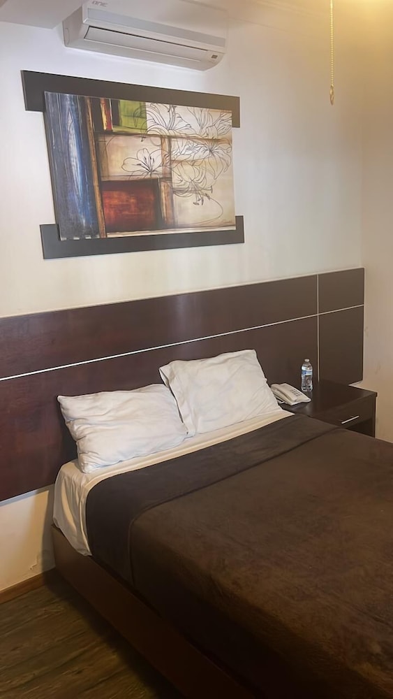 Hotel Rincón Real Suites 18/48