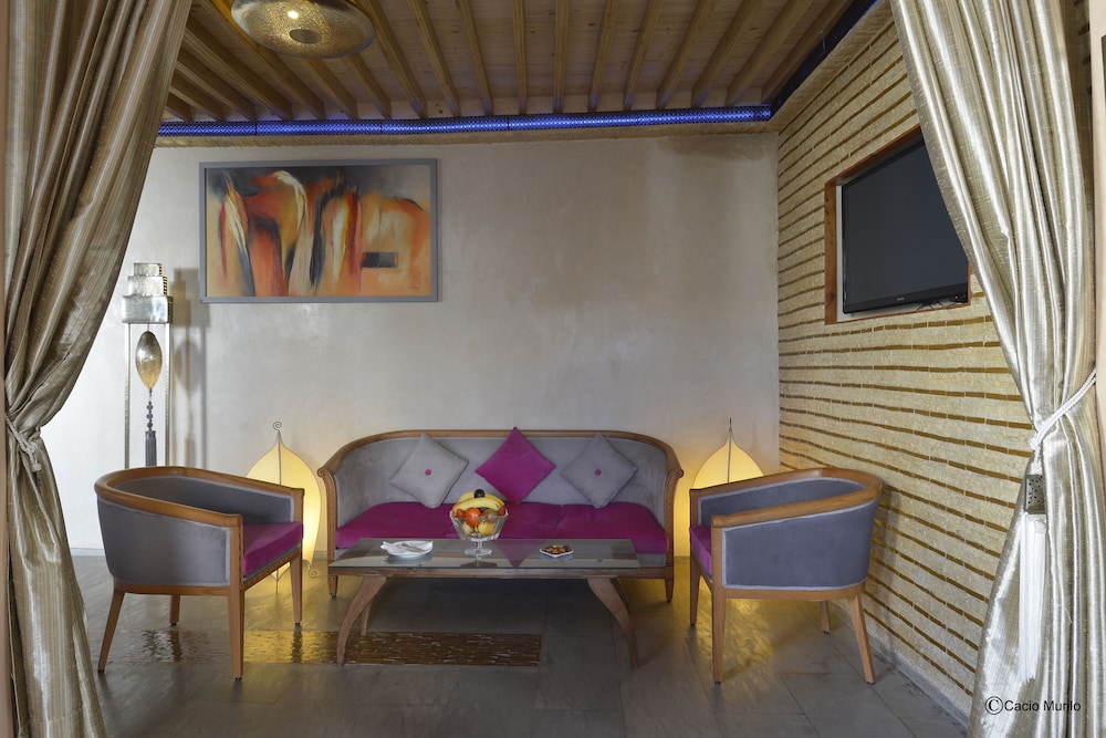 Riad Kalaa 2 8/71