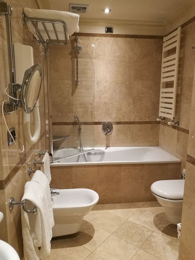 Torre dell Orologio Suites 25/60