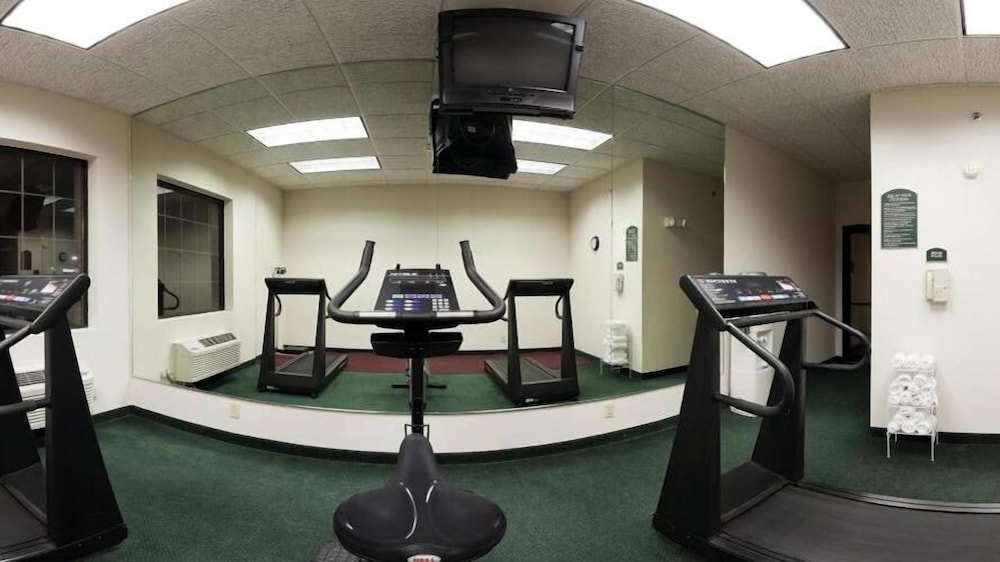 Holiday Inn Express Hotel And Suites Vinita 42/63