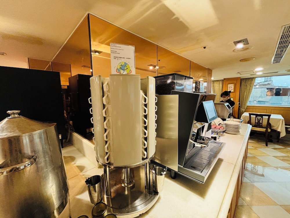Royal Seasons Hotel Taipei 30/50