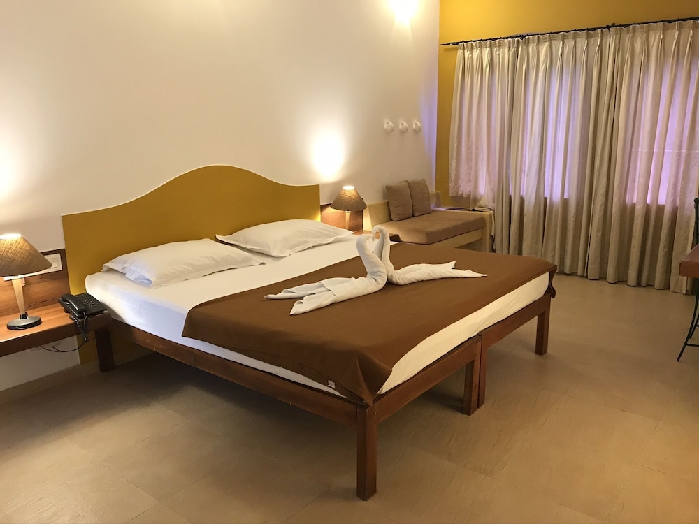 Casablanca Beach Resort 17/28