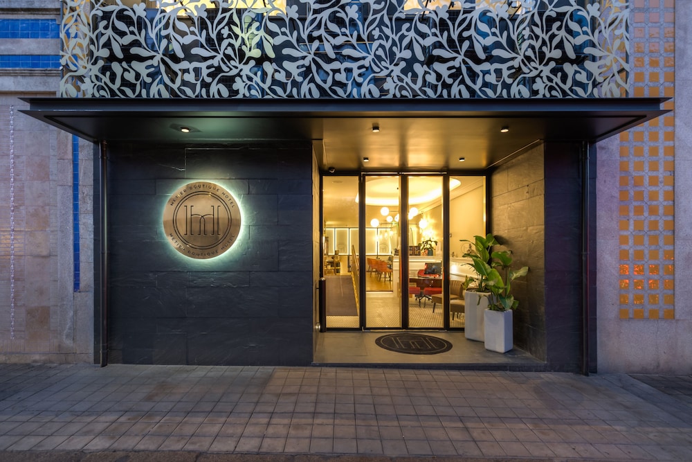 Metier Boutique Hotel 4/76