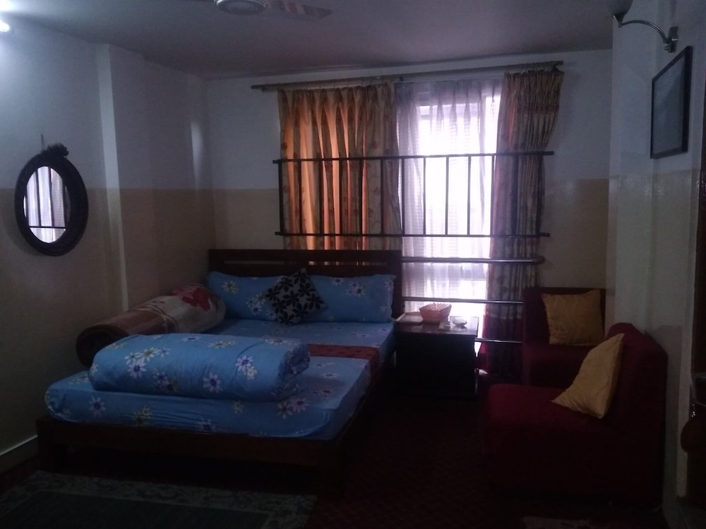 Hotel Swastik 8/27