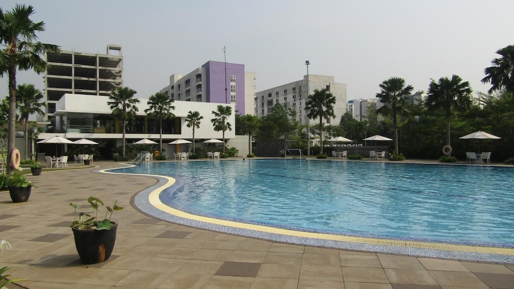 Swift Inn Aeropolis Jakarta 3/25