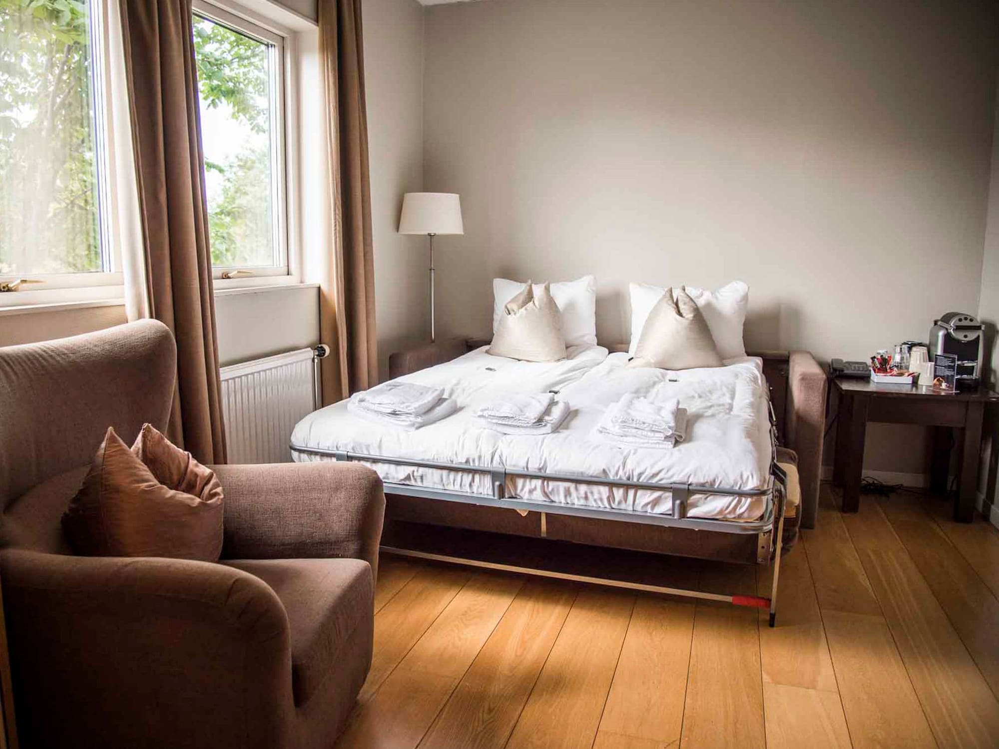 1 BEDROOM, PREMIUM, DOUBLE BED