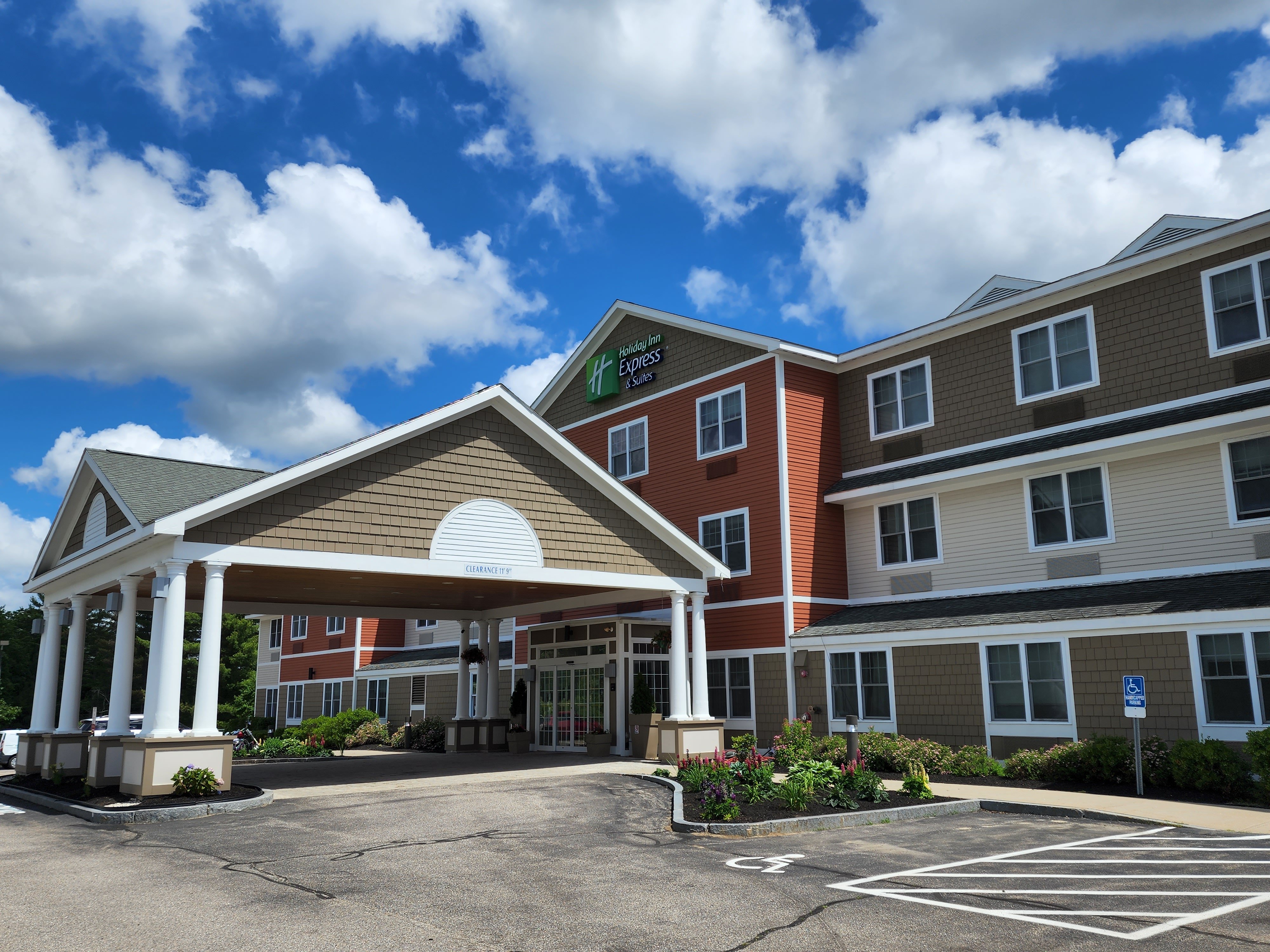 Holiday Inn Express Hotel And Suites Rochester 4/55