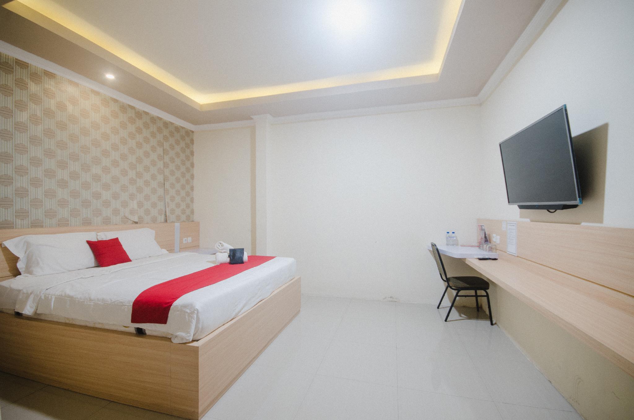 Deluxe, Double Bed