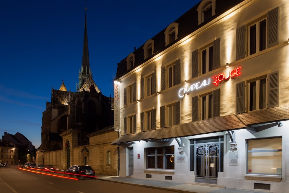 Hostellerie Du Chapeau Rouge 42/49
