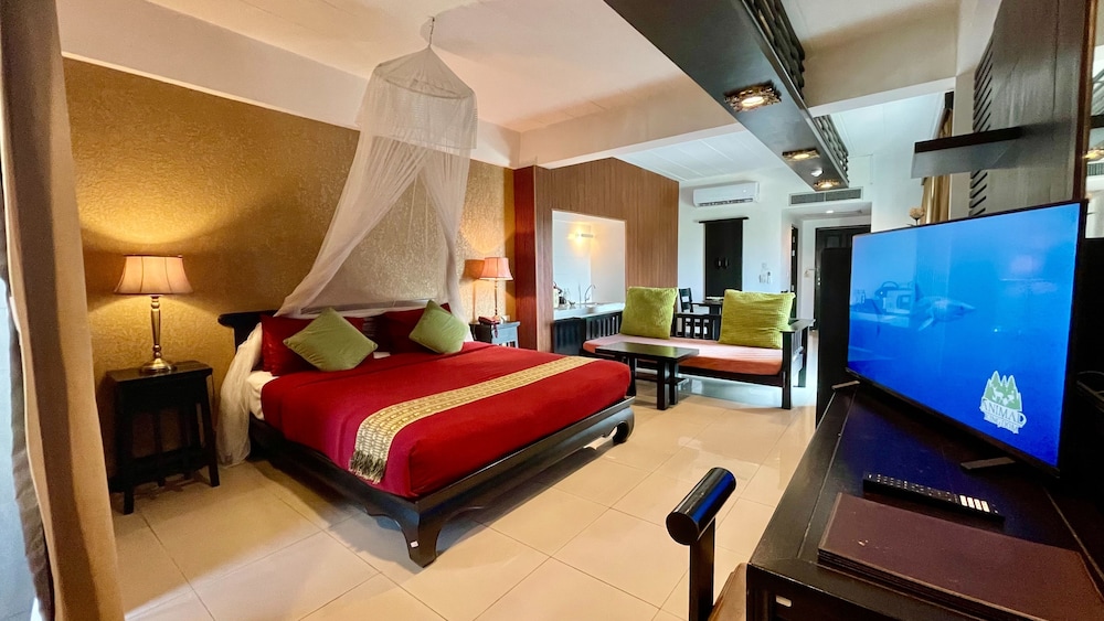Siam Piman Hotel 23/72