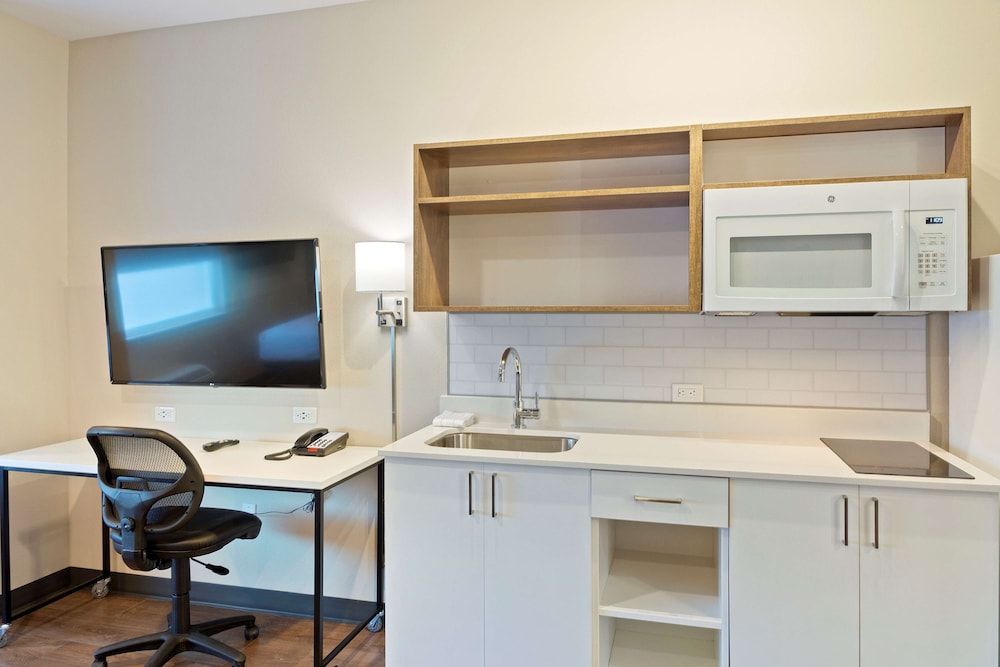 Extended Stay America Premier Suites Phoenix Chandler Downtown 50/63