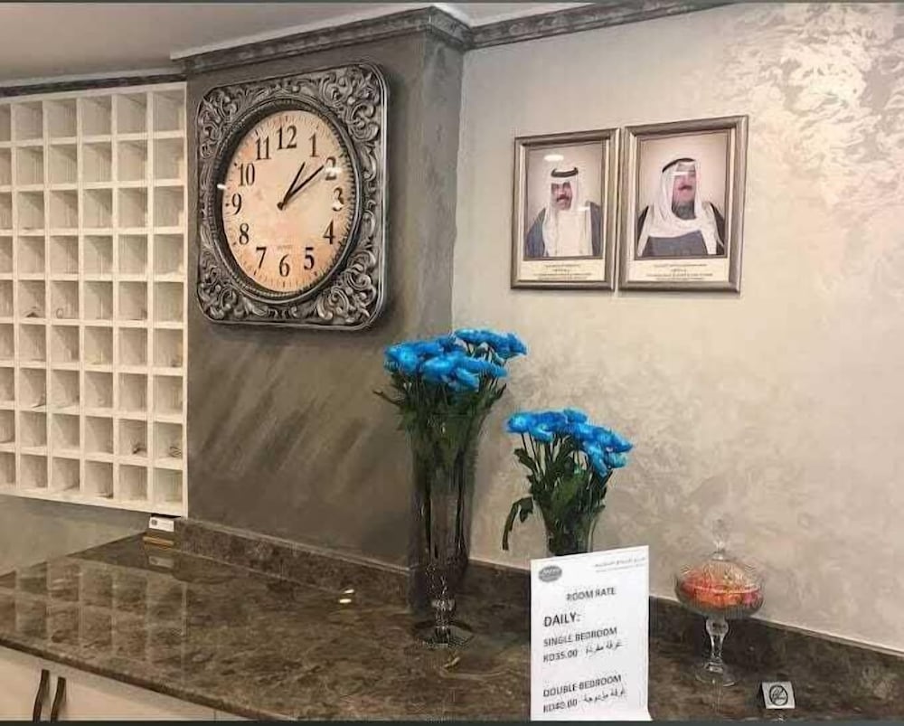 Salmiya Grand Hotel 17/67