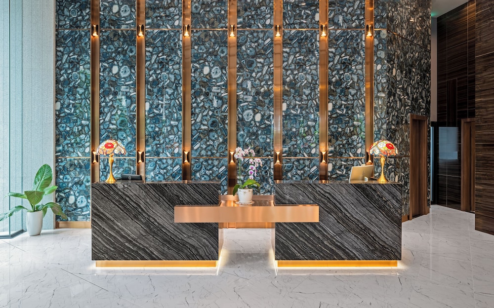 Centre Point Danang Hotel & Residence 6/47