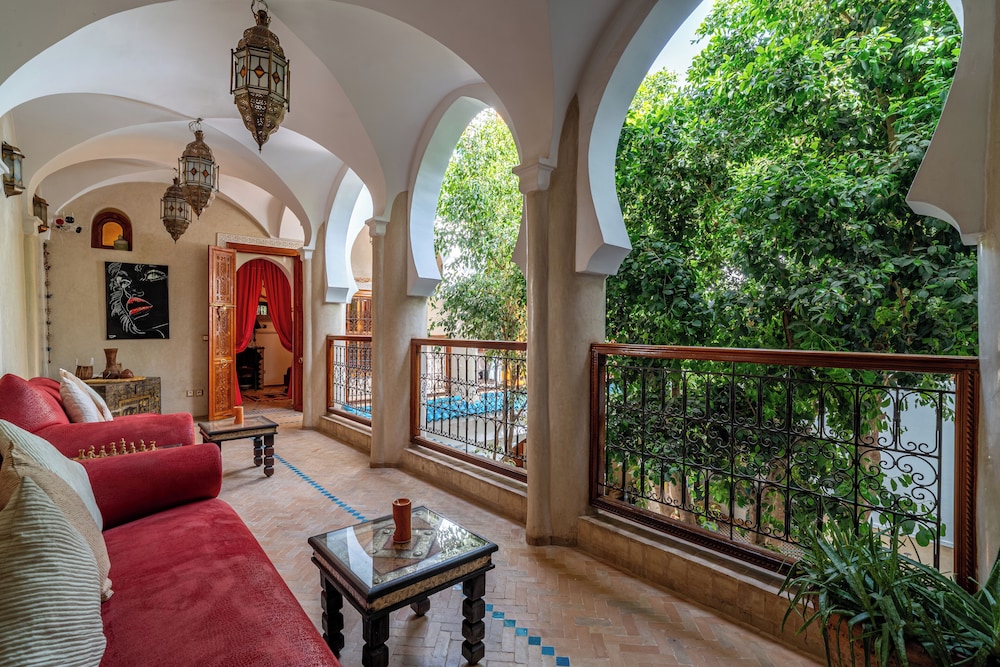 Riad Asrari 37/49