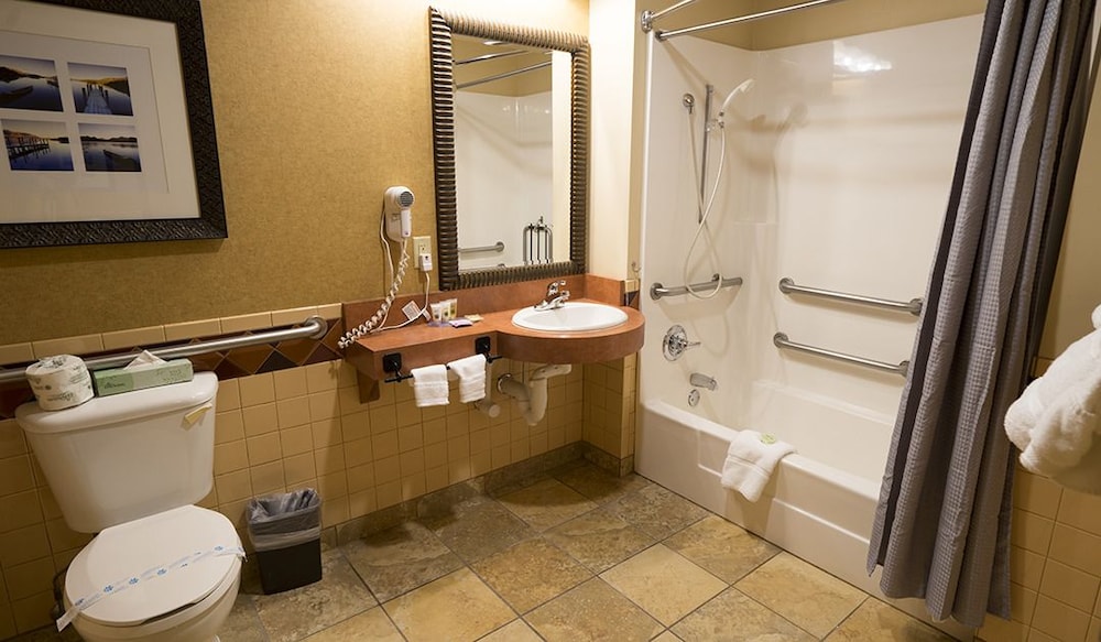 Robinson Rancheria Resort and Casino 5/28