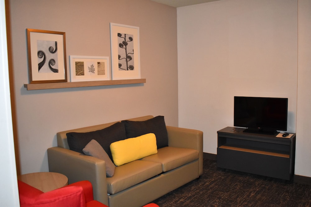 Country Inn and Suites By Radisson, Hagerstown, MD 29/39