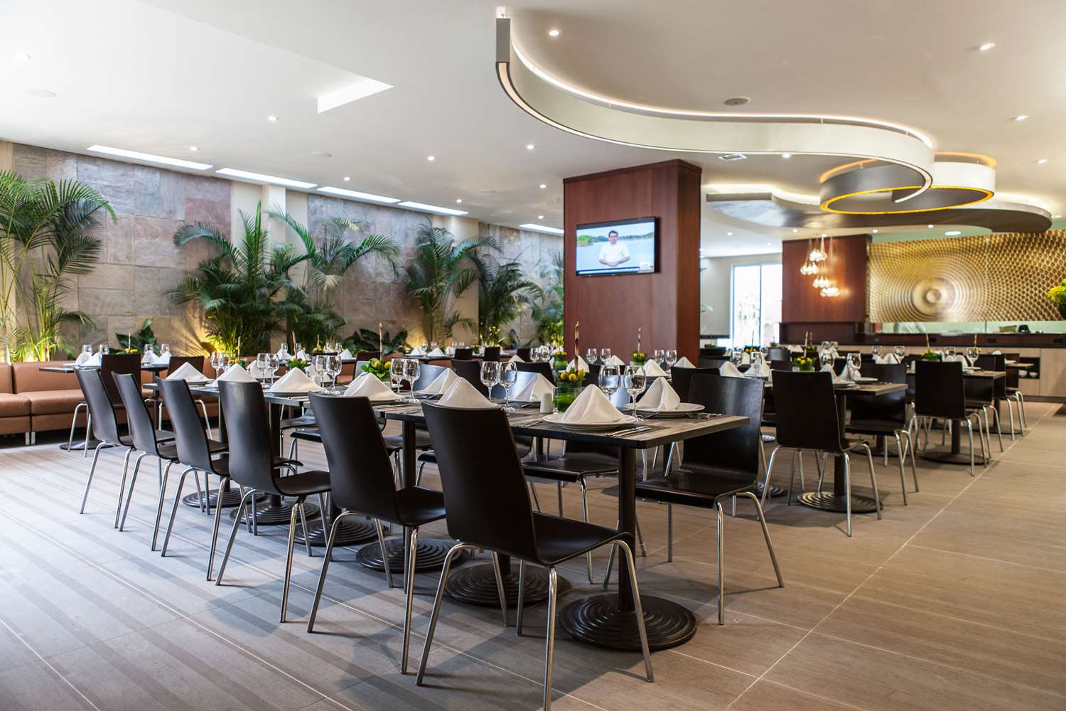 Best Western Plus 93 Park Hotel 44/50
