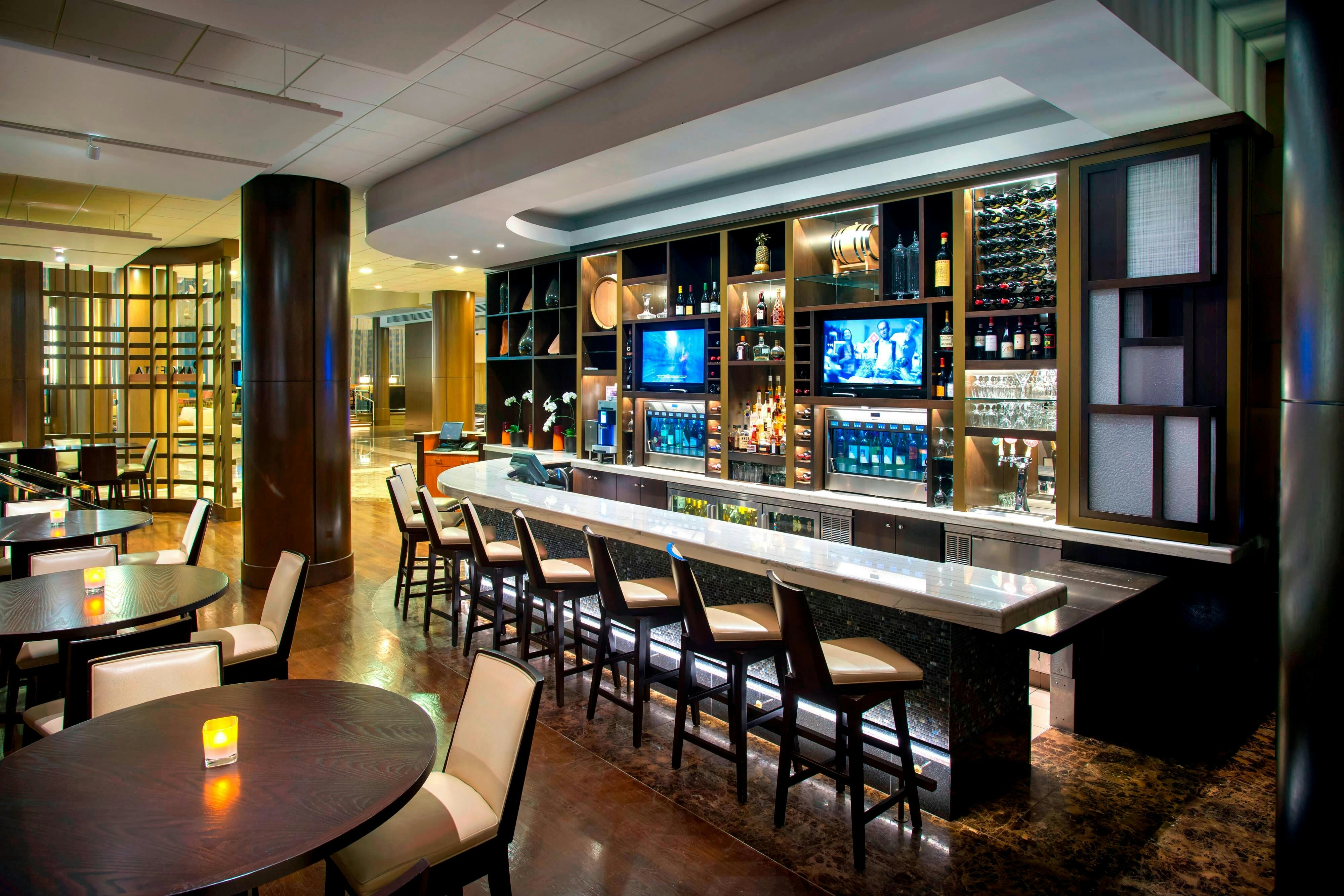 Marriott Teaneck at Glenpointe 18/37