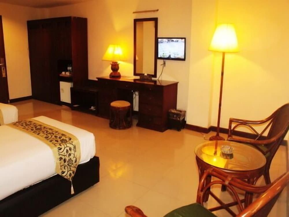 Losari Beach Hotel 17/26