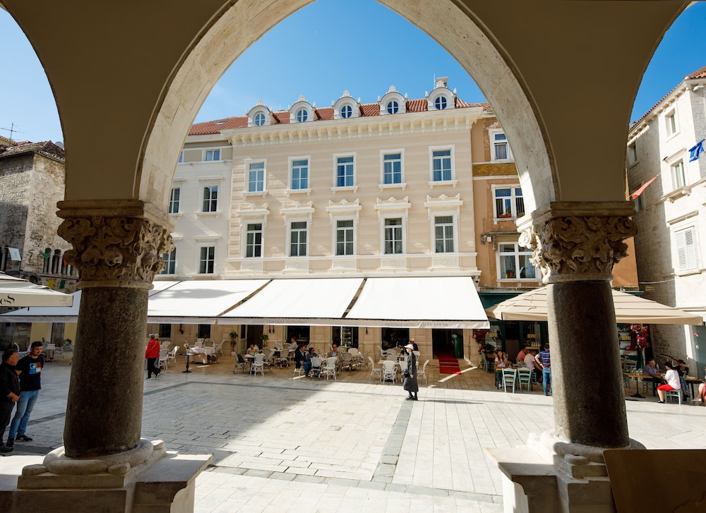 Heritage hotel Santa Lucia 4/50