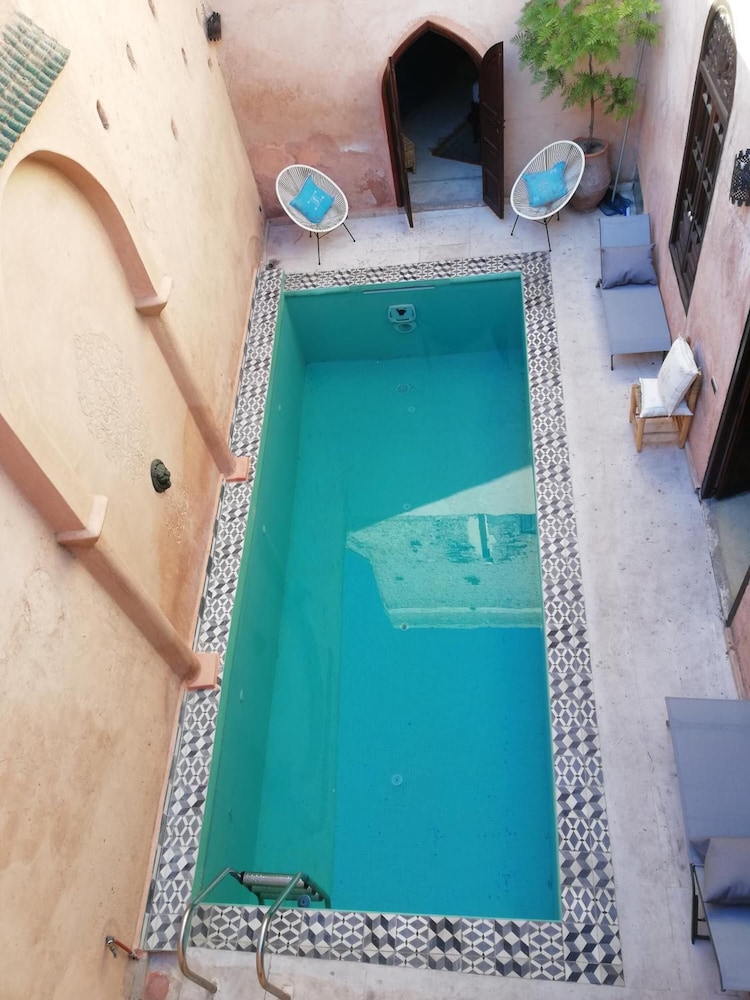 Riad Ben Youssef 30/50