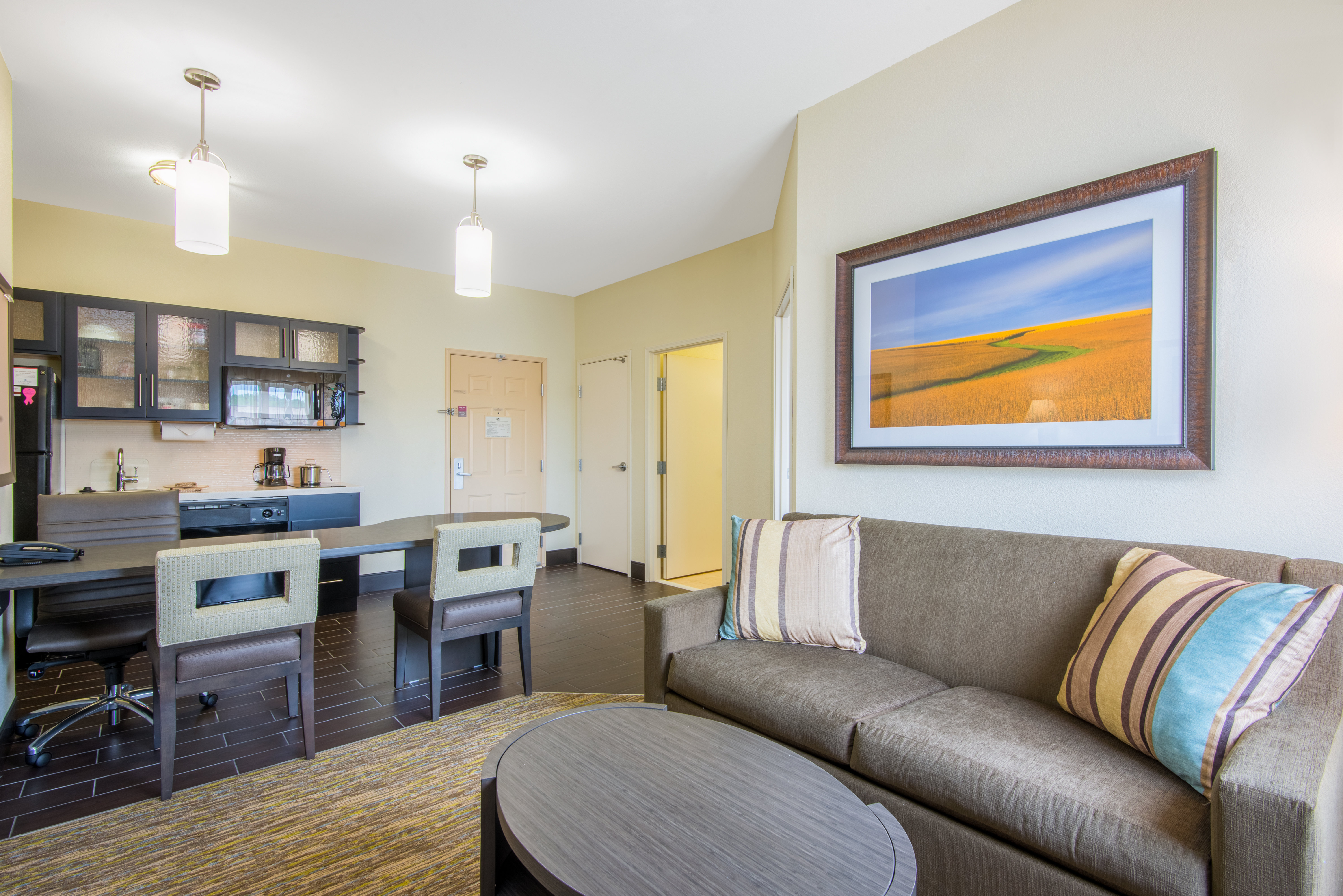 Candlewood Suites Jefferson City 35/52