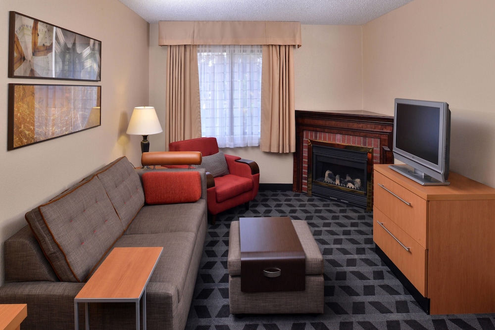TownePlace Suites Detroit Warren 39/63