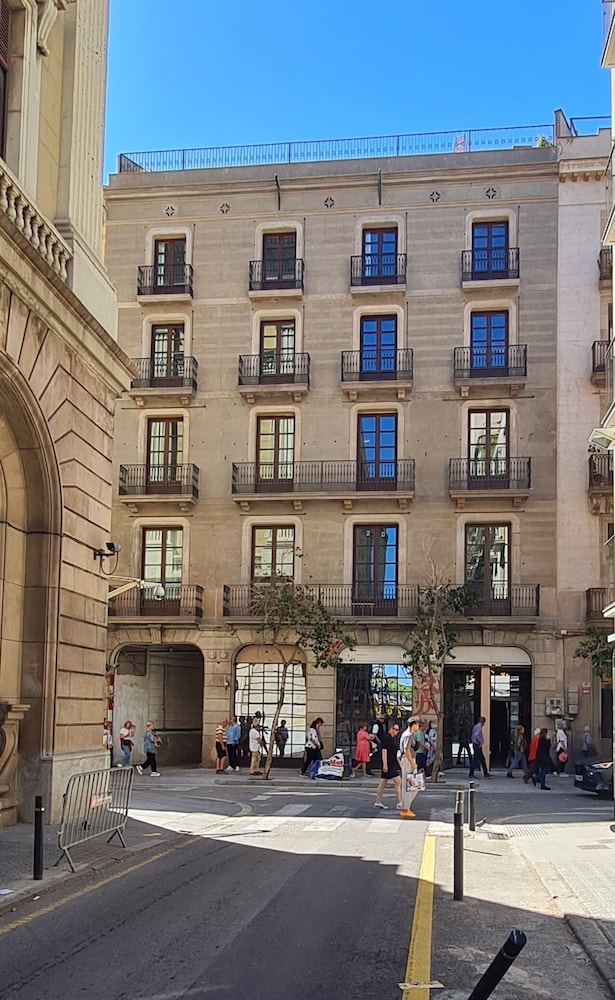 Hotel Boutique La Pau 42/52