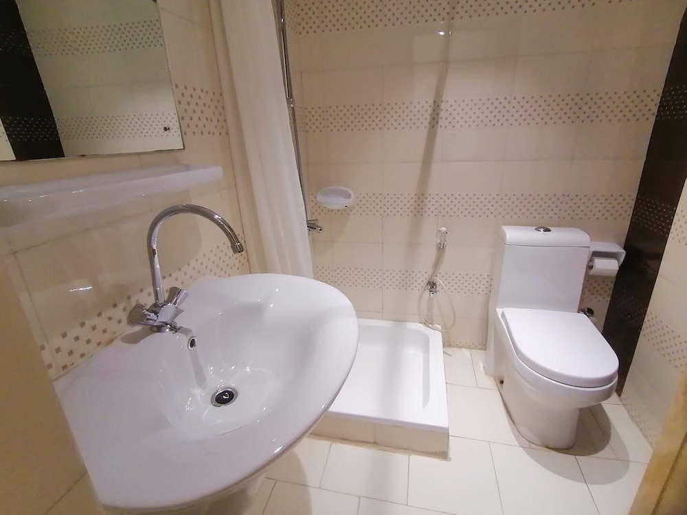 Nizwa Hotel Apartments 48/50