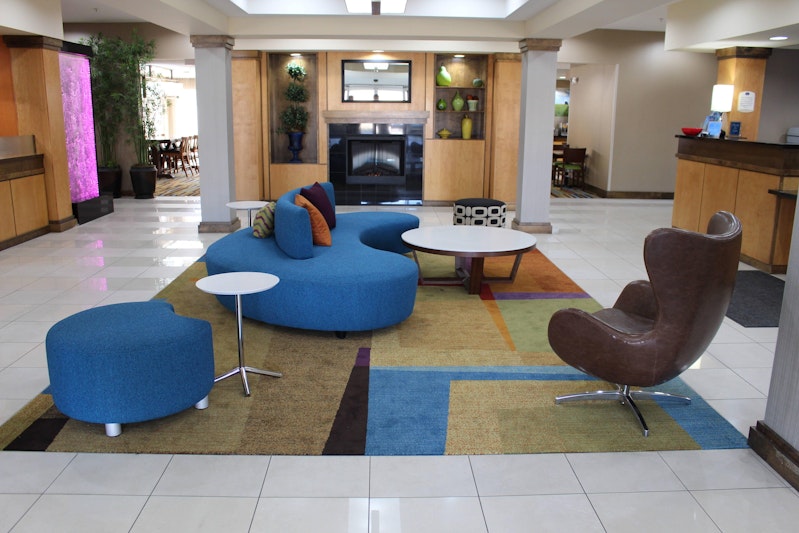 Fairfield Inn Suites Kansas City Liberty 18/40