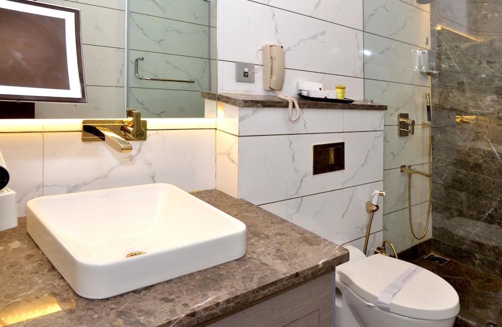 Hotel Sawera Grand 44/46