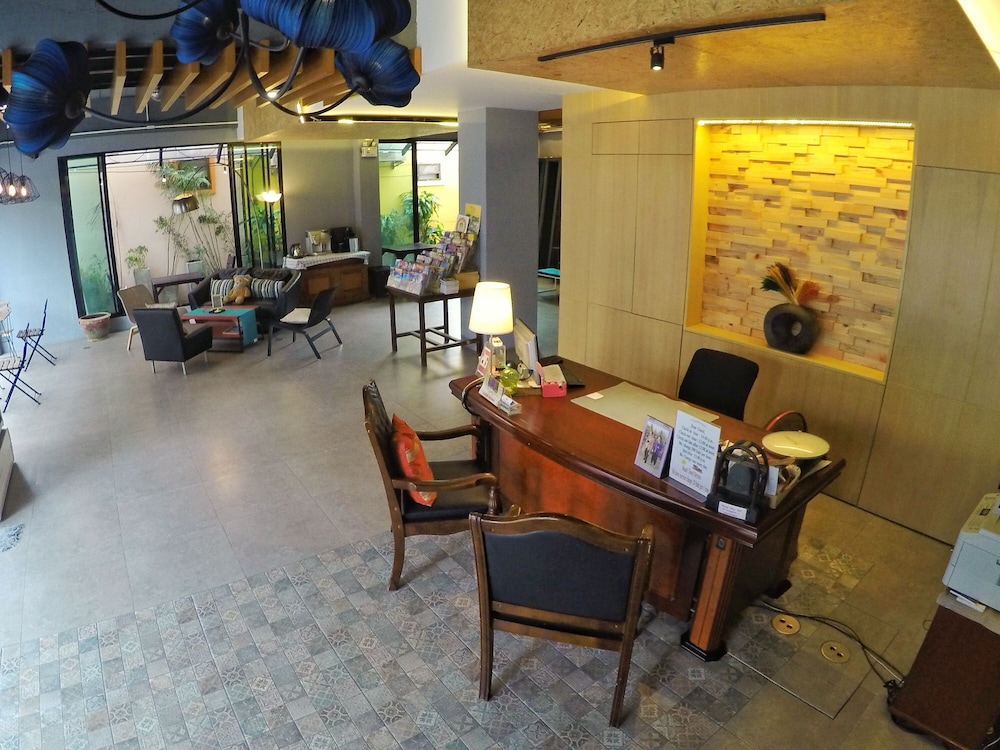 Sea Front Home 60/70