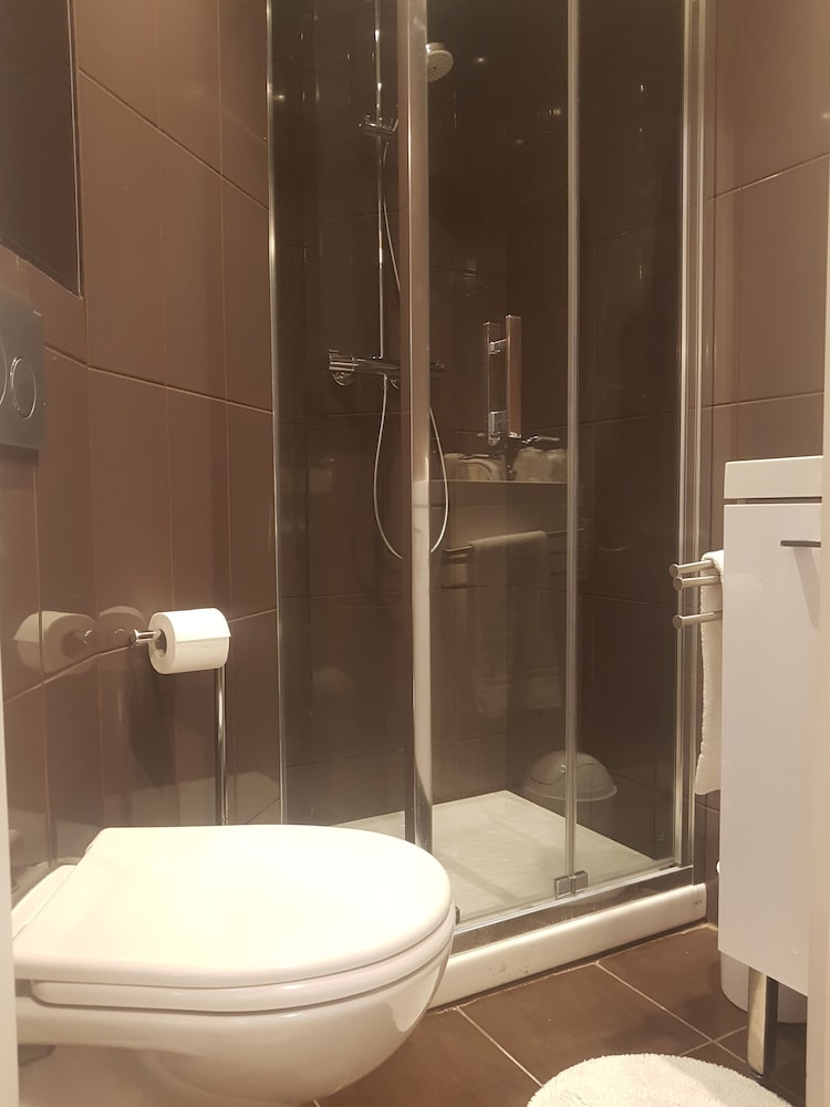 HOTEL D'ARGENSON 16/75