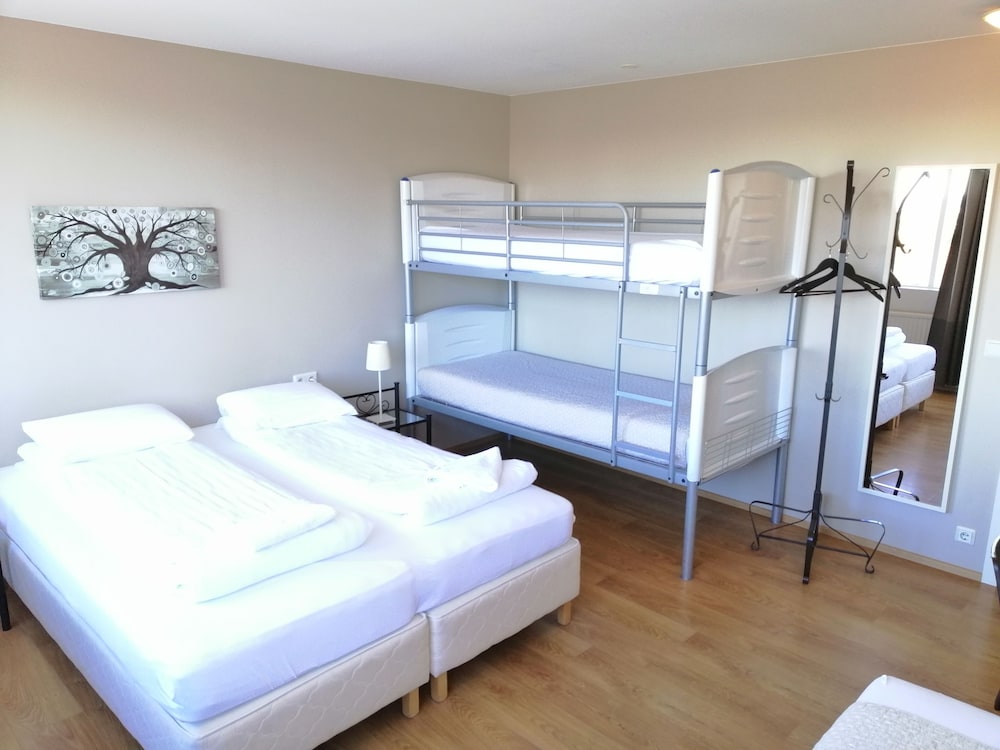 Lyngas Guesthouse 36/74