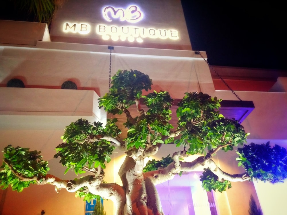 MB BOUTIQUE HOTEL 6/50