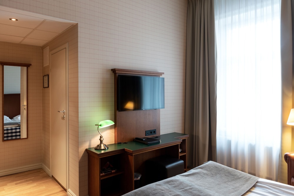 Hotel Bishops Arms Koping 26/60