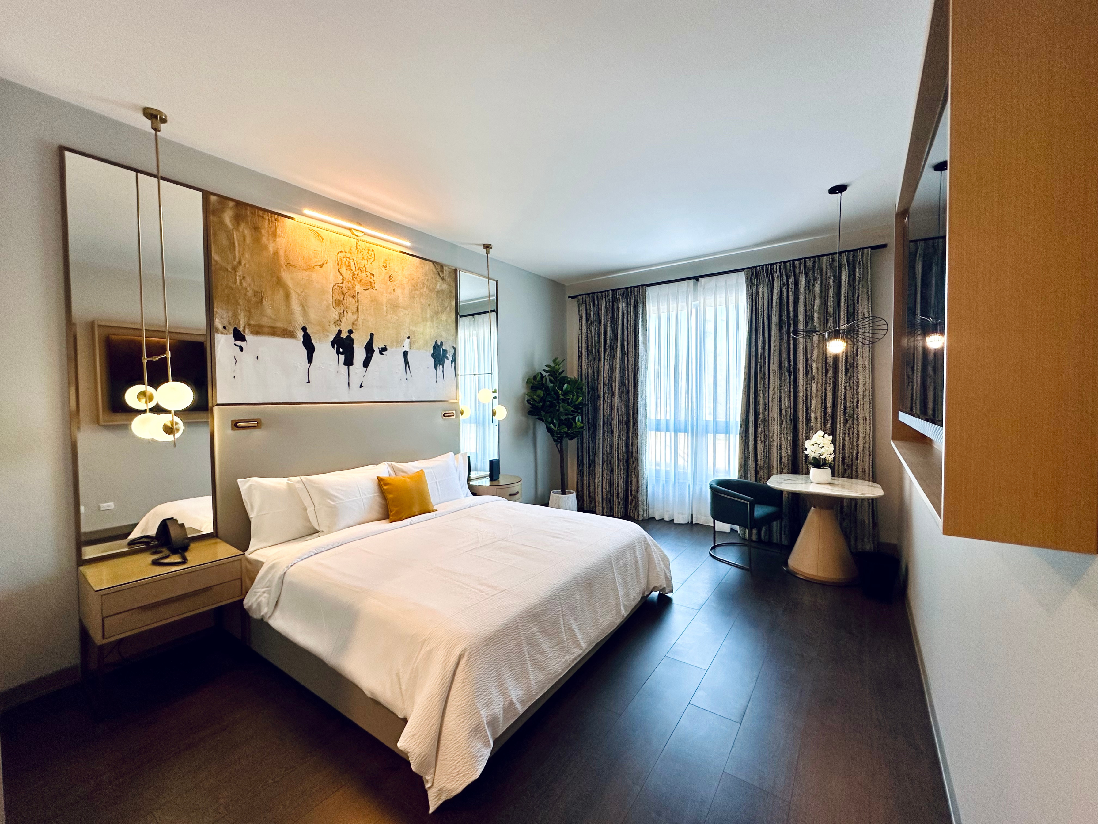 Chez Hotel Arlington Heights 13/28