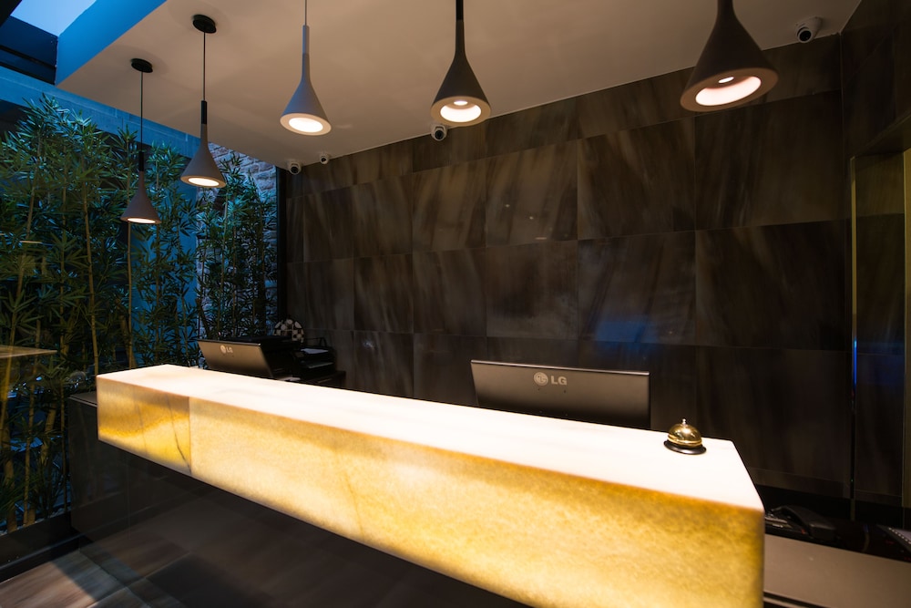 Lobby at Favori Hotel, ISTANBUL