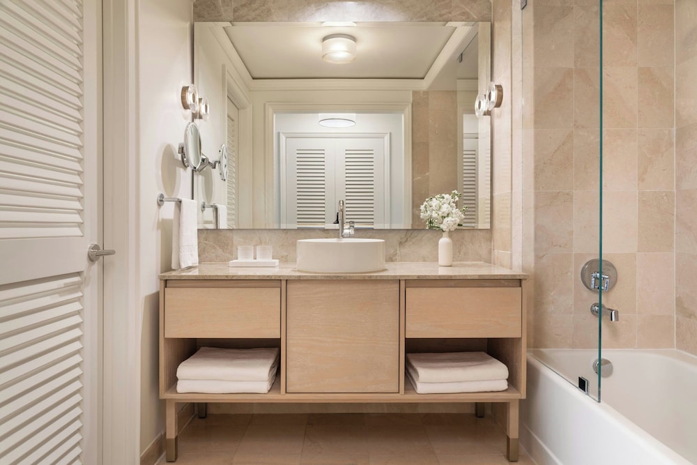 2 Bedrooms, the Ritz, Suite, Ocean Front، The Ritz Carlton Key Biscayne 10/10