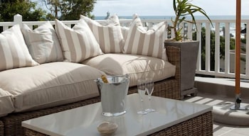 Sea Five Boutique Hotel 40/61