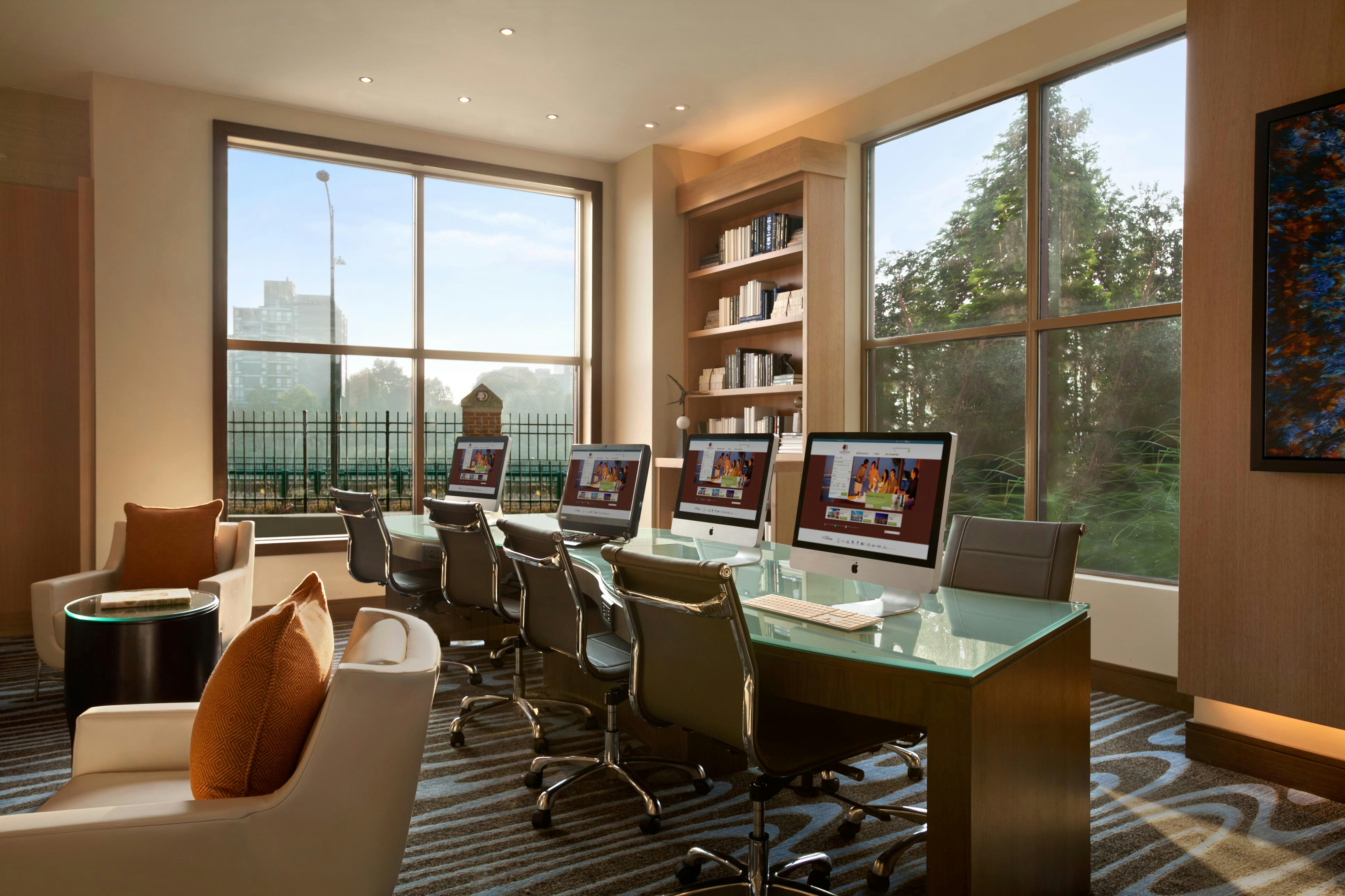 Doubletree Suites By Hilton Hotel Boston-Cambridge 68/76