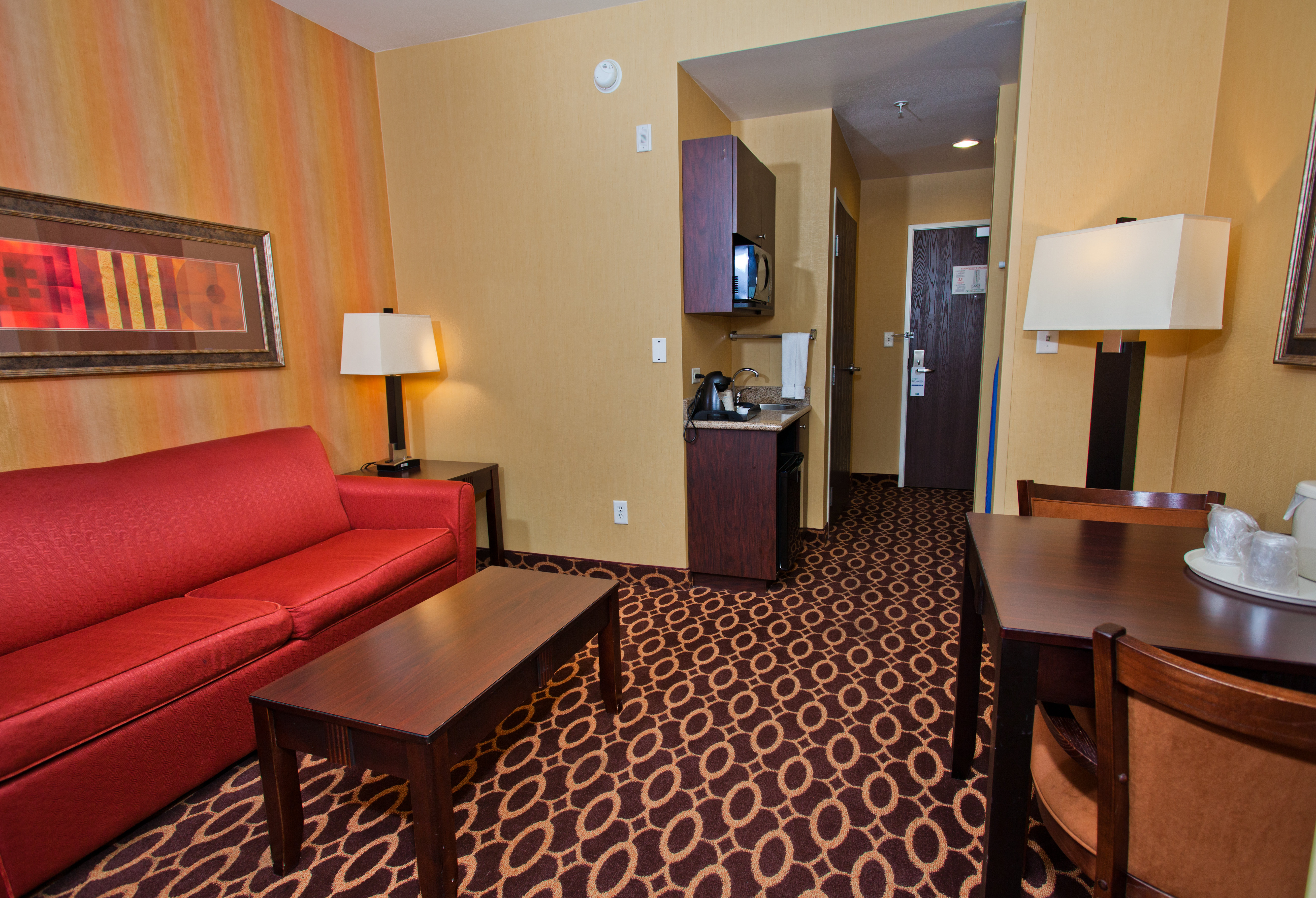 Holiday Inn Express Hotel Suites Sacramento Ne C 49/75