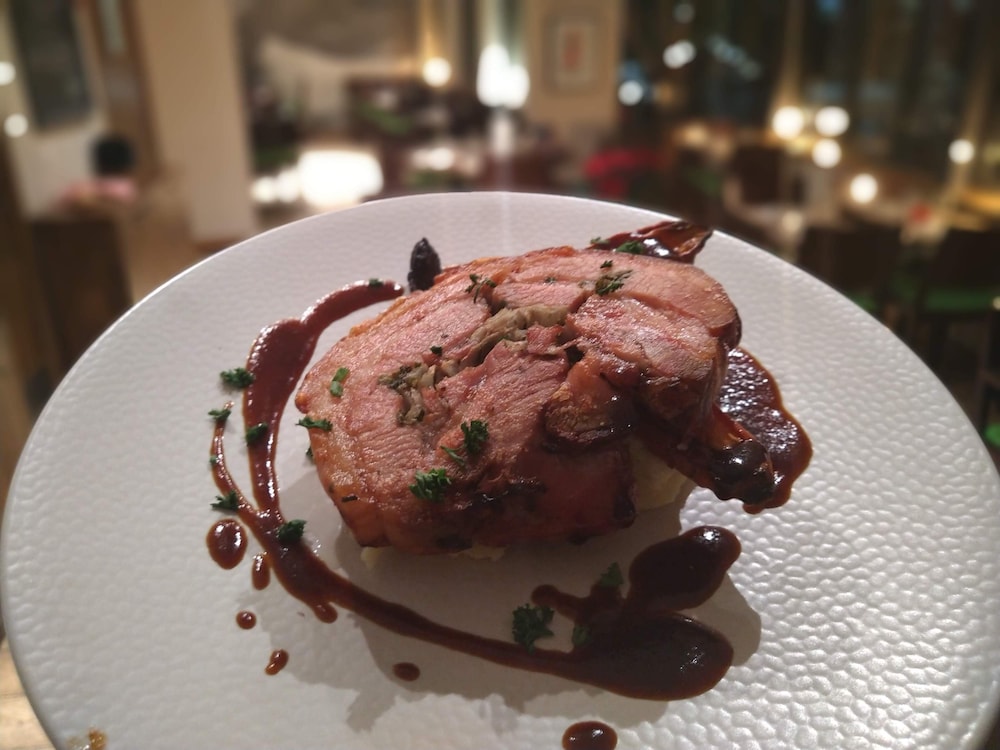 Les Lanchers Hotel Restaurant 32/50