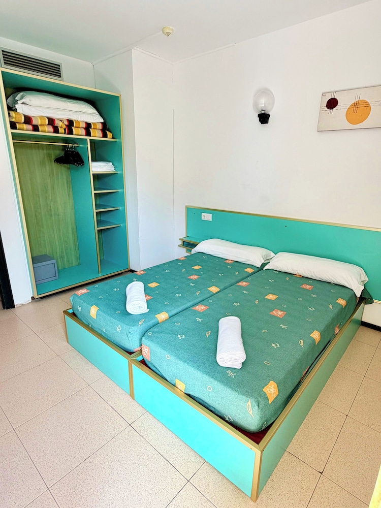 Lloret Sun Apartments 28/50