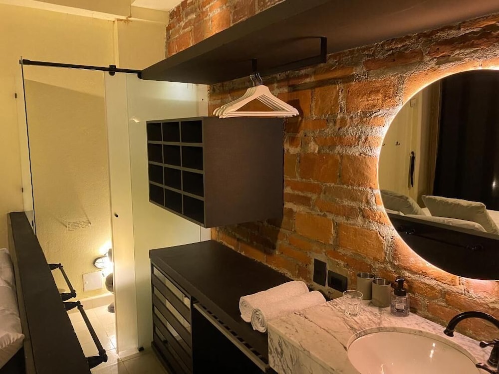 Casa Charlotte Alma Hotels 40/50