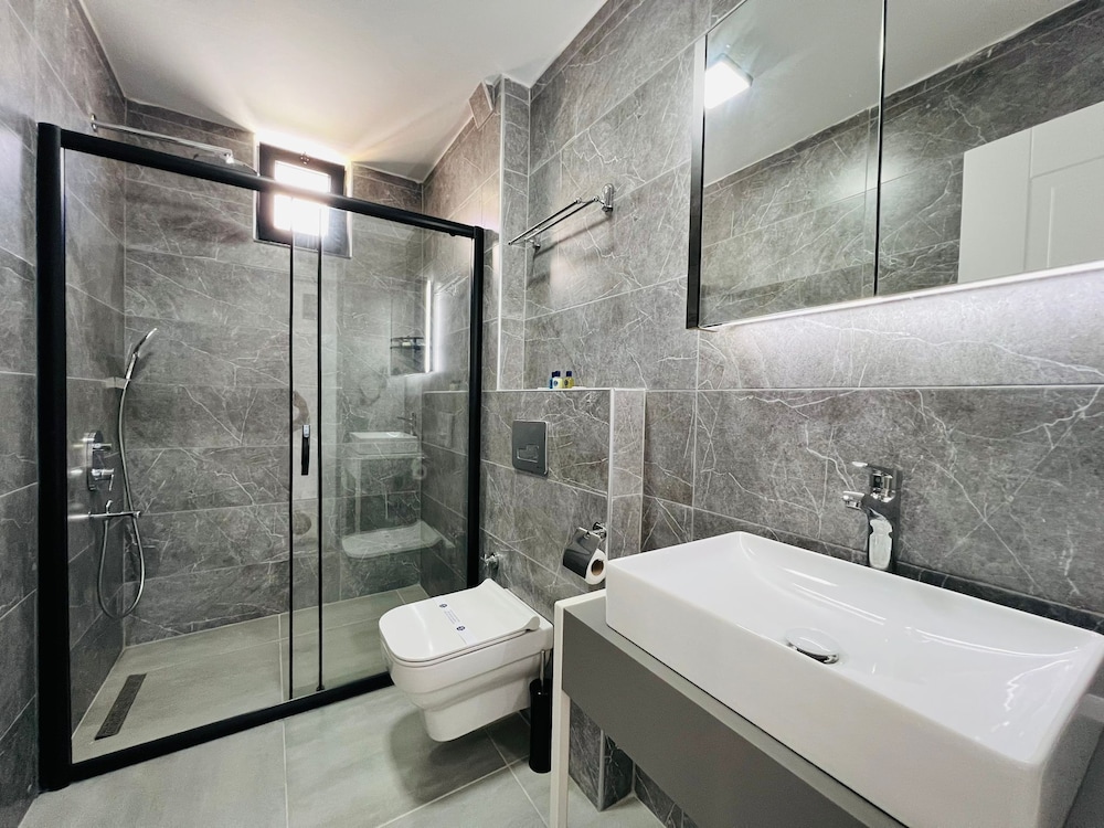 Euronova Hotel Residence 48/50