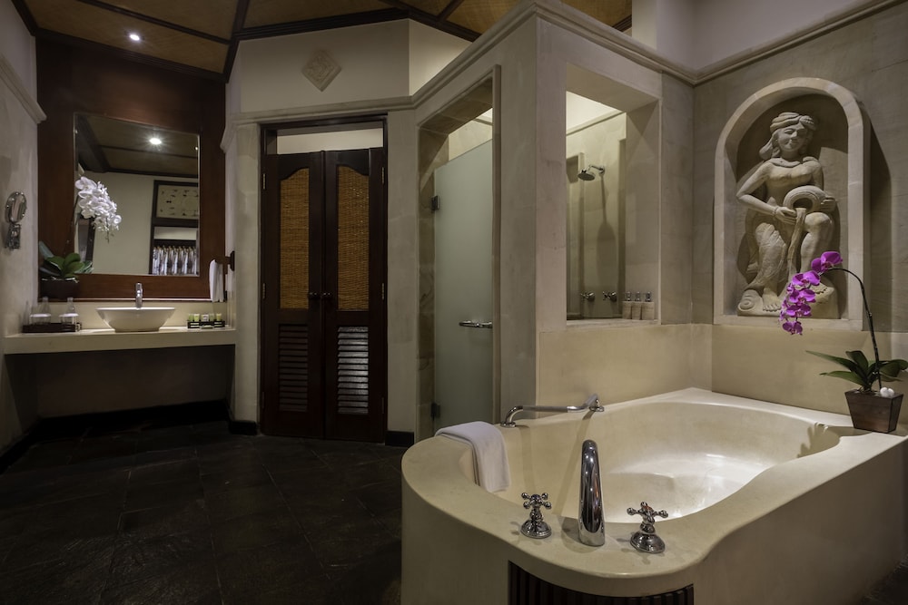Bali Tropic Resort And Spa 43/72