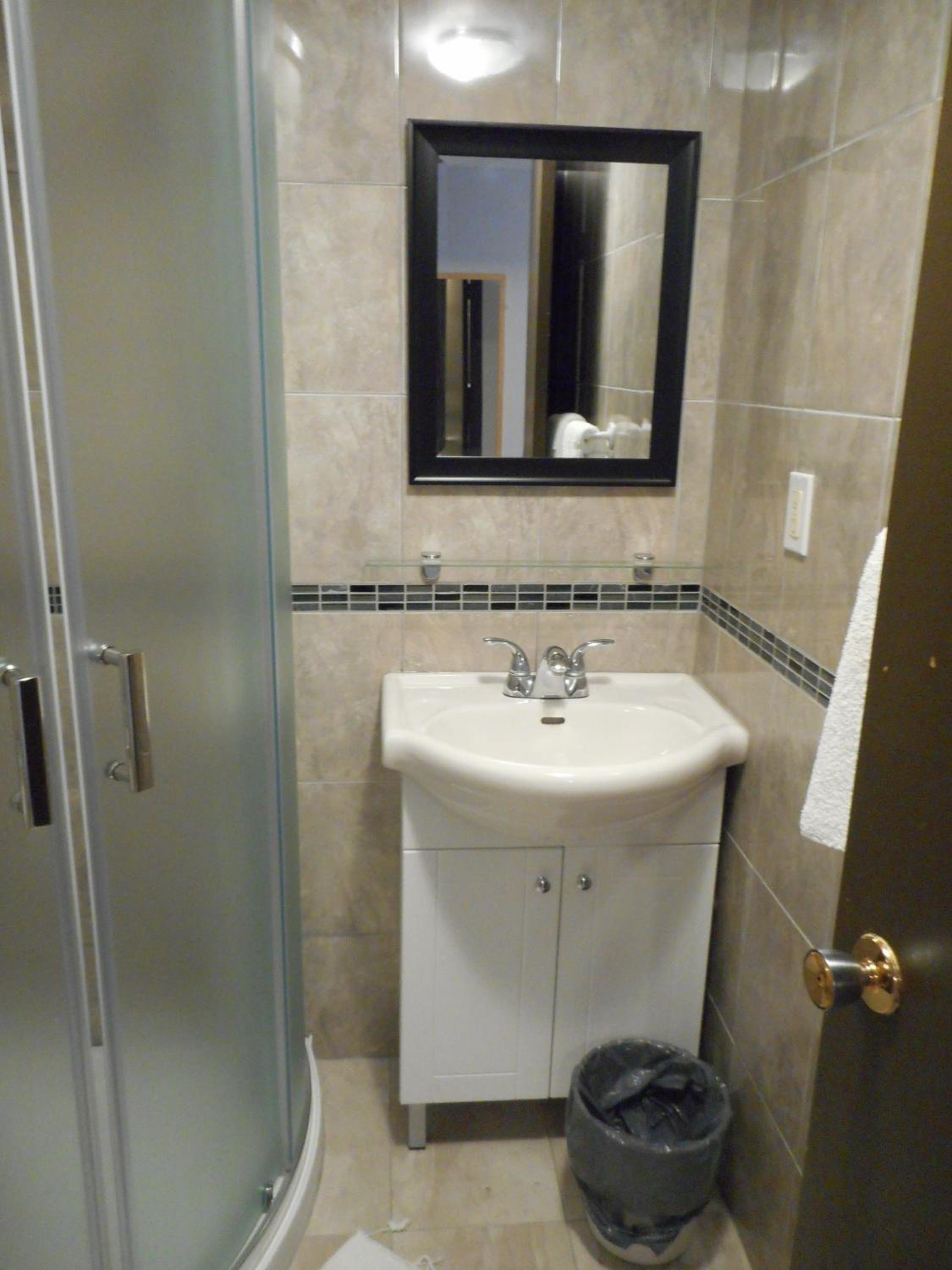 Hotel Victor 29/33