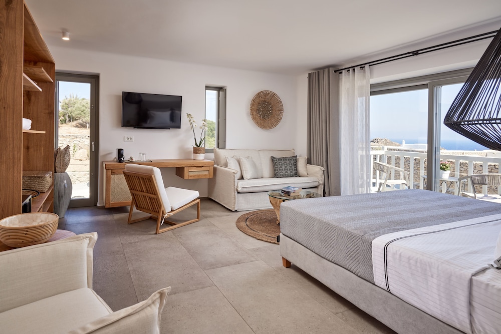 Ionic Suites 21/50