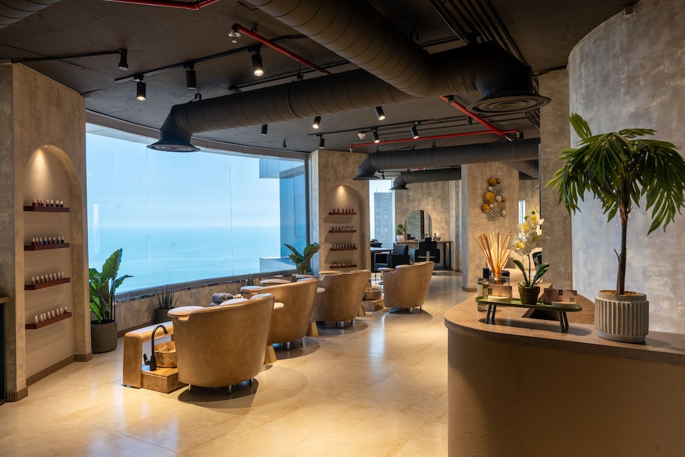 Al Salam Hotel 27/38